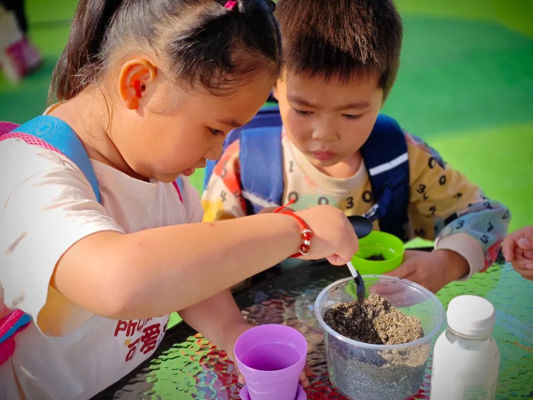 雙清區(qū)“愛(ài)心護(hù)航，助夢(mèng)成長(zhǎng)”
